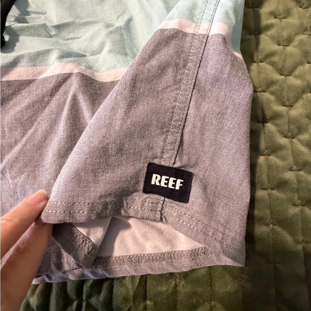 Reef board shorts swim trunks grey blue size 33 summer‎